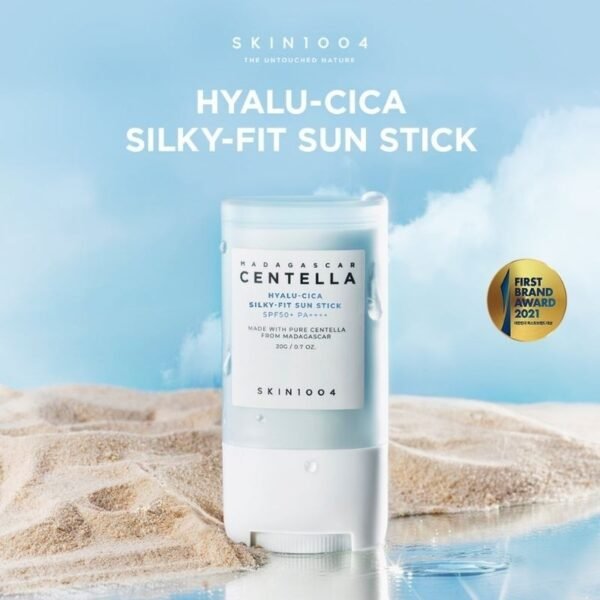 SKIN 1004 BLOQUEADOR SOLAR MADAGASCAR CENTELLA HYALU CICA SILKY FIT SUN STICK PF50 PA
