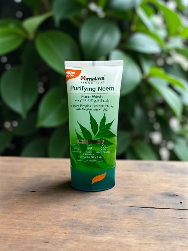 غسول الوجه بالنيم هيمالايا Himalaya Purifying Neem 3